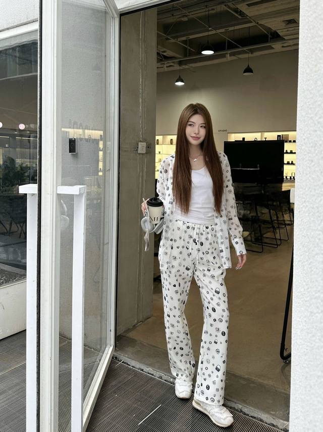Original Cha.....2025 Summer New Fashion Printed Casual Pants Custom Imported Si