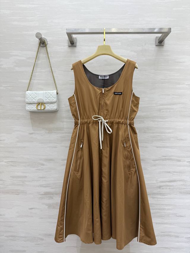 miumi2Ss Spring And Summer New Logo Coffee Color Sleeveless Dress High Qualit