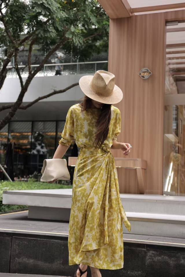 Dress Small And Elegant Bias-Cut Sand-Washed Silk Wrap Dress Loose And Irregular
