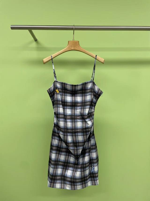 acne Studios2025 Spring And Summer New Checkered Badge Suspender Skirt Is Bas