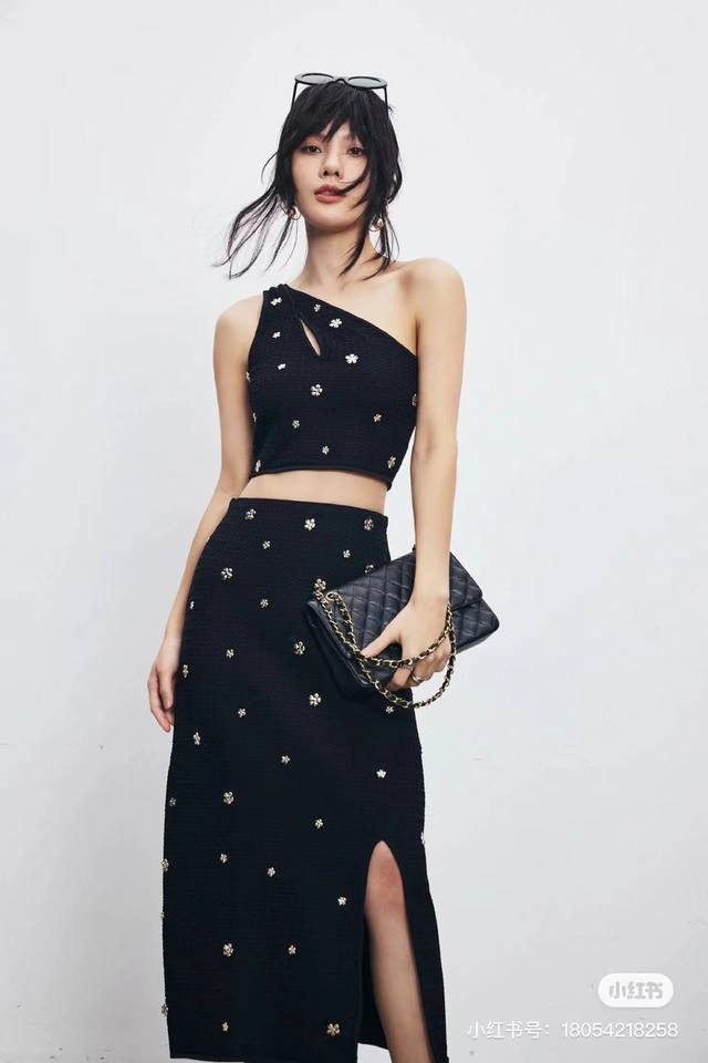 2025 New High Waist Skirt With Front Slits, Classic Slim Fit, Hip Wrap, Heavy