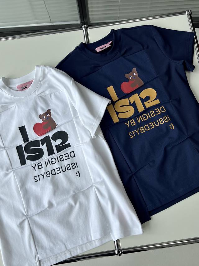 Pleated Bear T-Shirt Basic Straight Shoulder Short Sleeve Version. The Shoulder