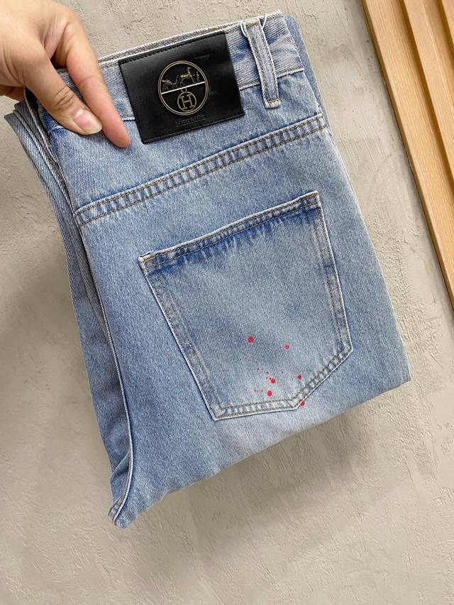 Hermes Men's Fashion Trend Wide-Leg Jeans Official Announcement Album Poster Out