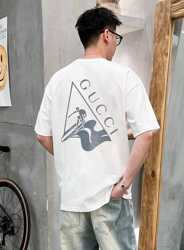 gucc*Gucci's New T-Shirt. Unisex. Recommended For Summer Surfing. Classic Let