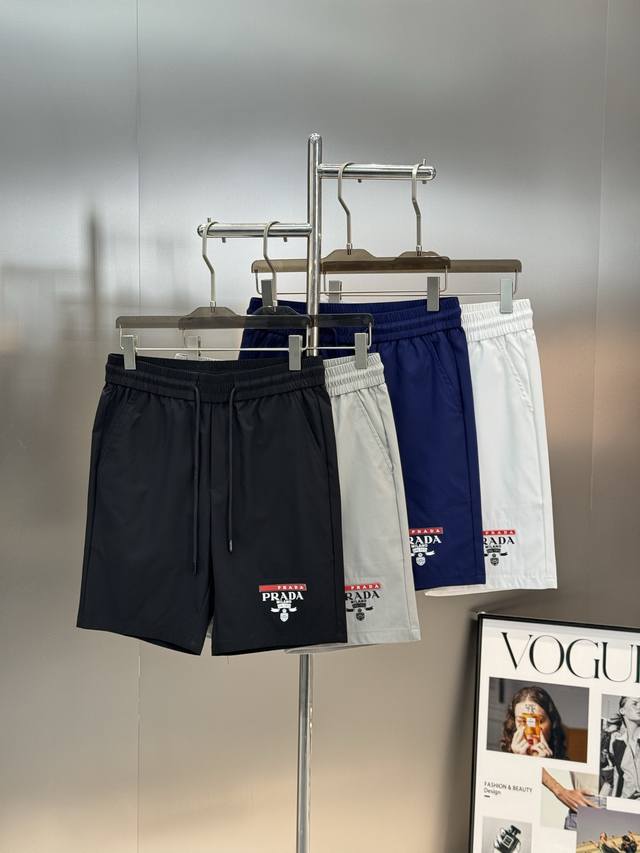 prad*A Prada 25S New Shorts Can Be Paired With Suits, Cool And Comfortable. E