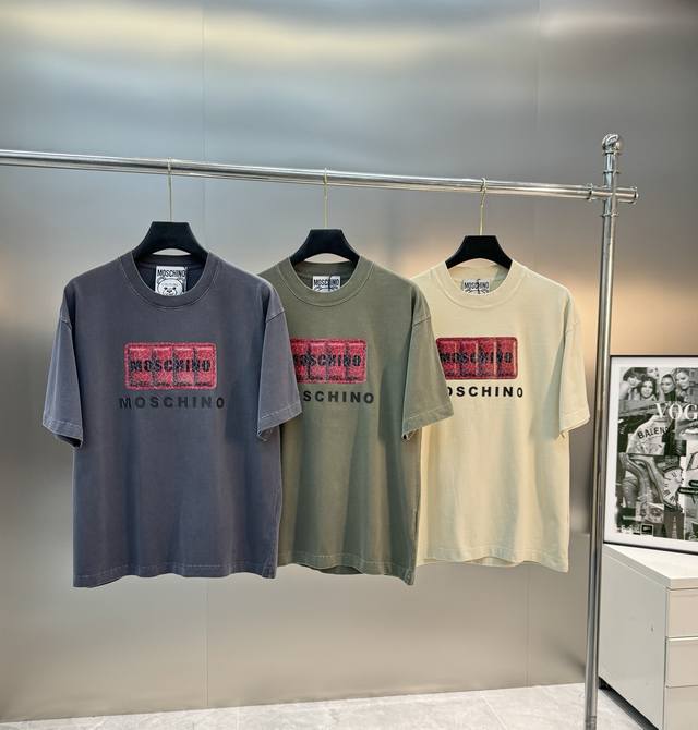 moschino 25S New Round Neck T-Shirt Washed Series. Classic Work. Same Style F