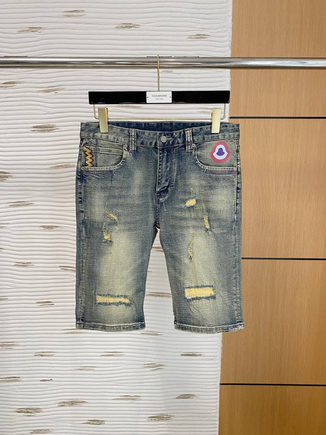 Moncler's New High-End Exclusive Sale 25Ss Four-Season Style Super-Burning Stree