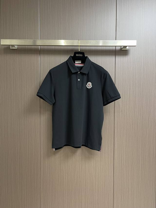 moncler Classic Badge Embroidered Short-Sleeved Polo Shirt Made Of 100% Cotto