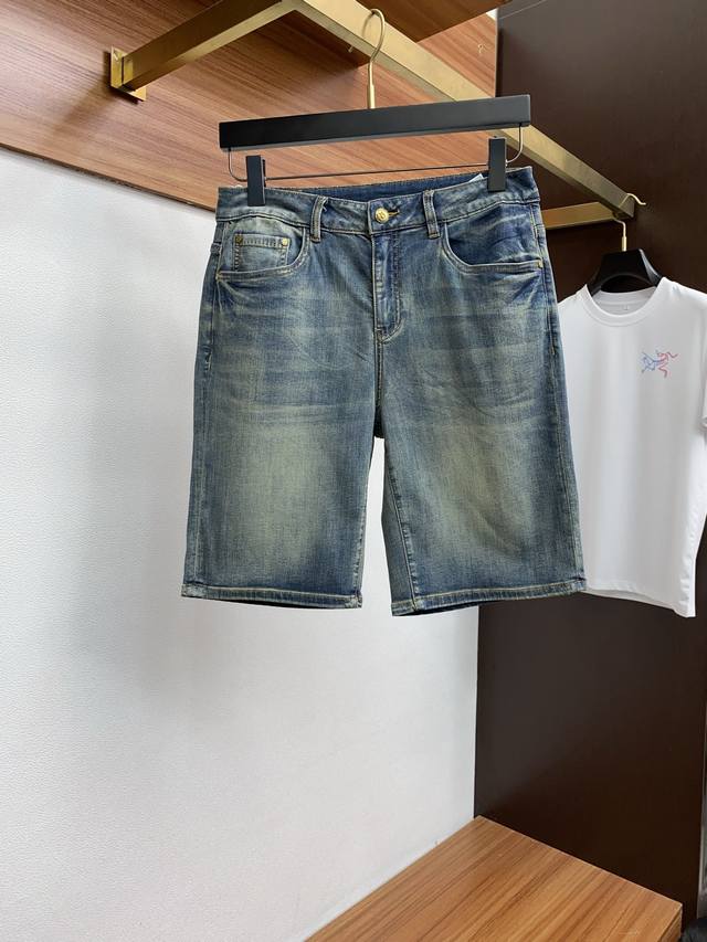 lulu 25Th Spring And Summer New Casual Denim Shorts Are Neatly Cut And Full O