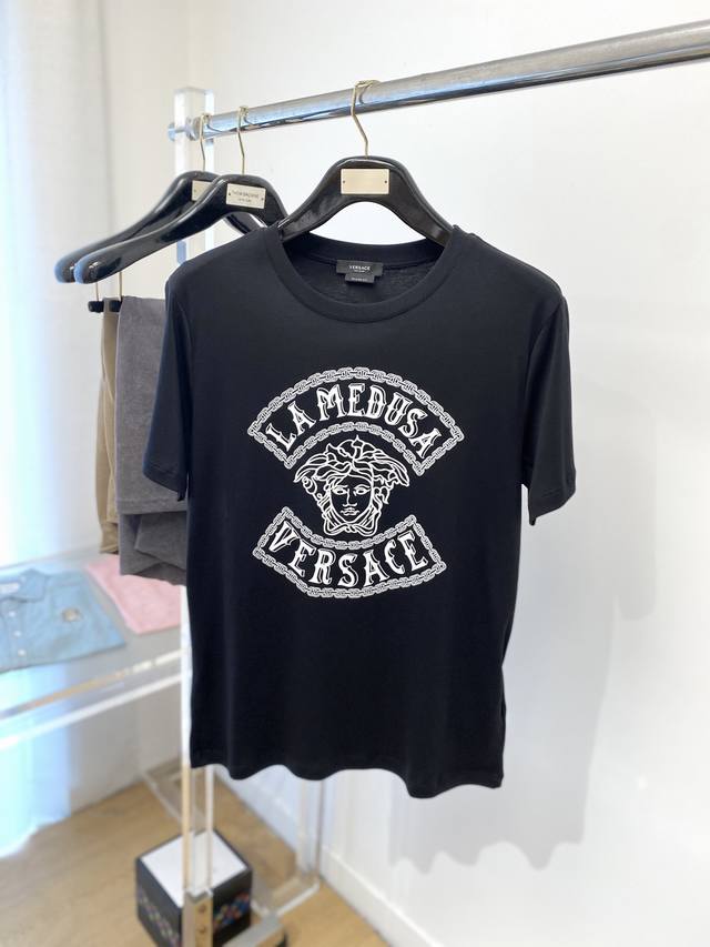 Versace 2025 Latest Short-Sleeved T-Shirt, Handsome And Fashionable, Top-Grade P