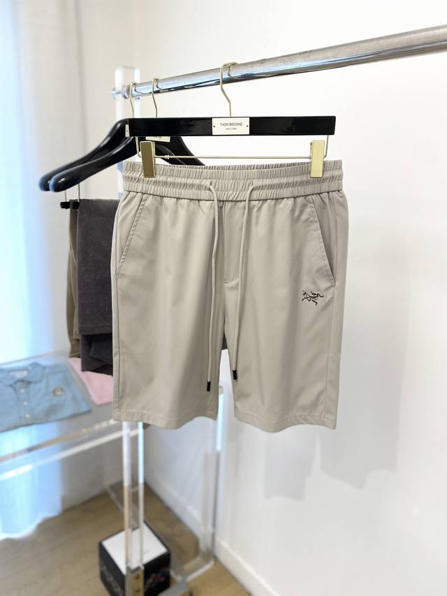 Arc'teryx 2025 Hot-Selling Casual Shorts, High Elasticity, Slimming, Must-Have,