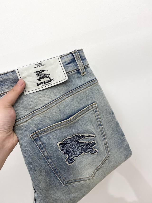 Burberry 2025 Latest Products Are Available At The Counter. Original Washed Casu