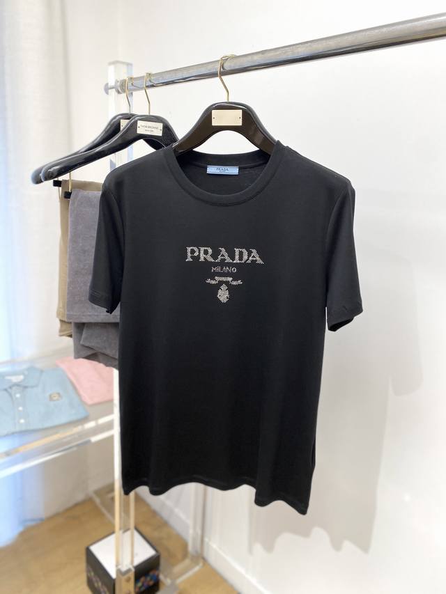 Prada 2025 Latest Short-Sleeved T-Shirt, Handsome And Fashionable, Top-Grade Hot