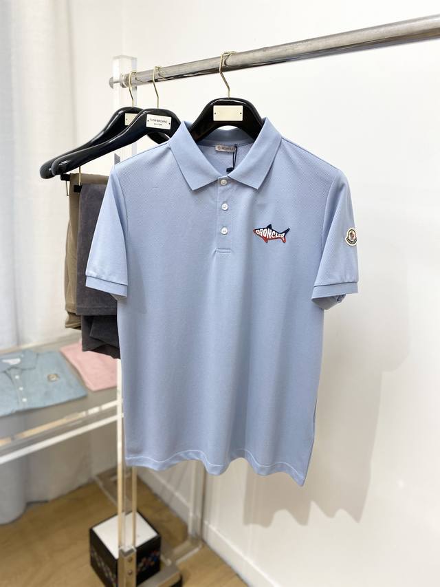 The Latest Short-Sleeved T-Shirt From Moncler In 2025 Is Handsome And Fashionabl