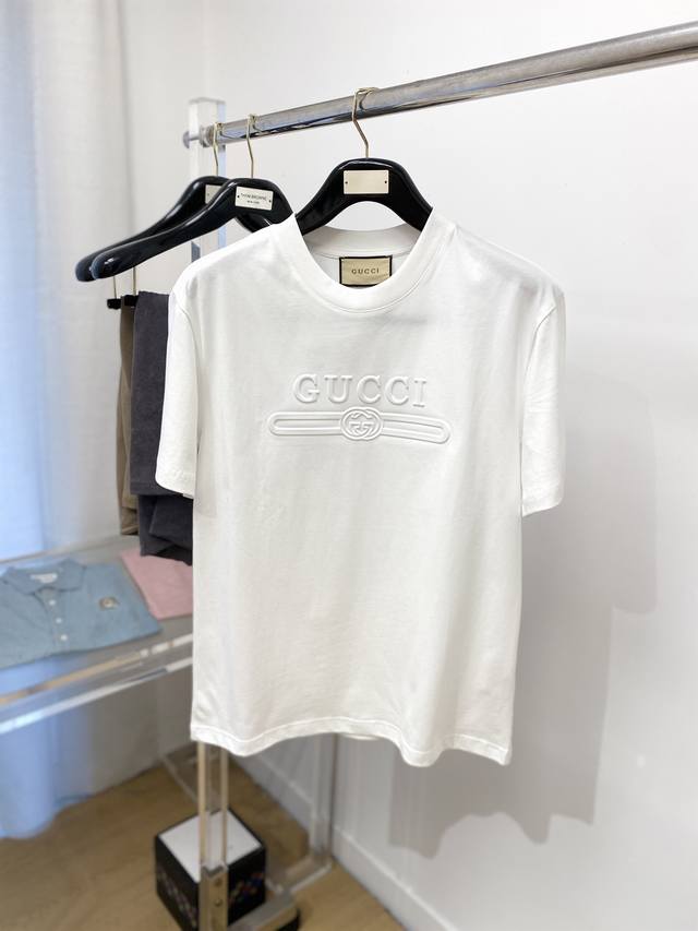 Gucci's Latest Short-Sleeved T-Shirt For 2025. Handsome And Fashionable. Concave