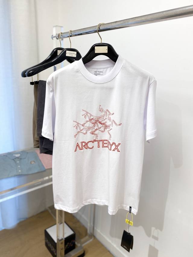 Arc'teryx 2025 Latest Short-Sleeved T-Shirt, Handsome And Fashionable, Exquisite