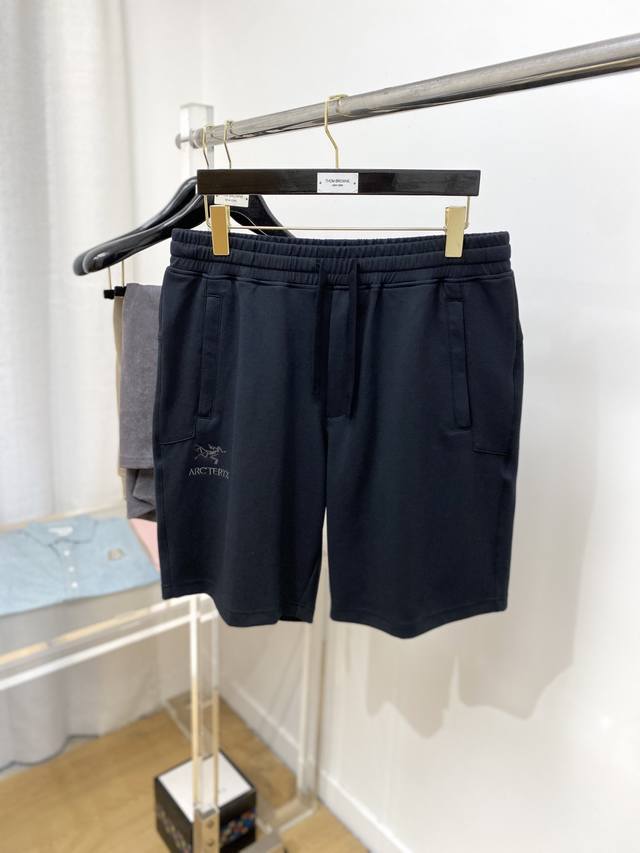 Arc'teryx 2025 Hot-Selling Casual Shorts, High Elasticity, Slimming, Must-Have,