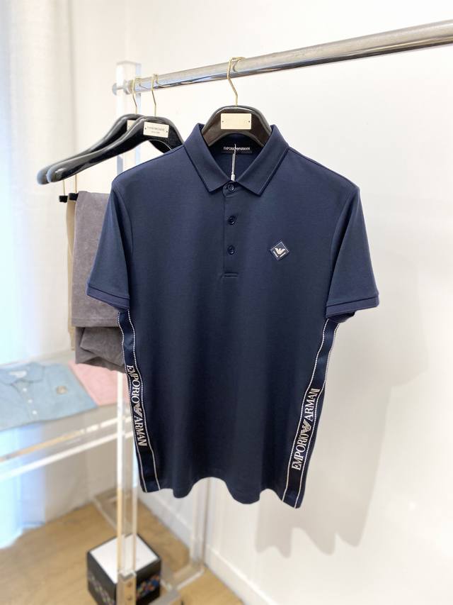 Armani 2025 Latest Short-Sleeved T-Shirt, Handsome And Fashionable, With Embosse