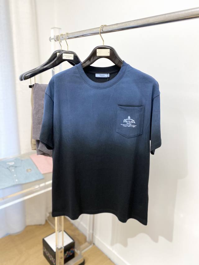 Prada 2025 Latest Short-Sleeved T-Shirt Handsome And Fashionable With Exquisite