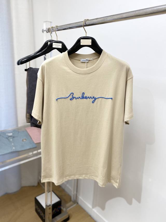 Burberry 2025 Latest Short-Sleeved T-Shirt, Handsome And Fashionable, Exquisite
