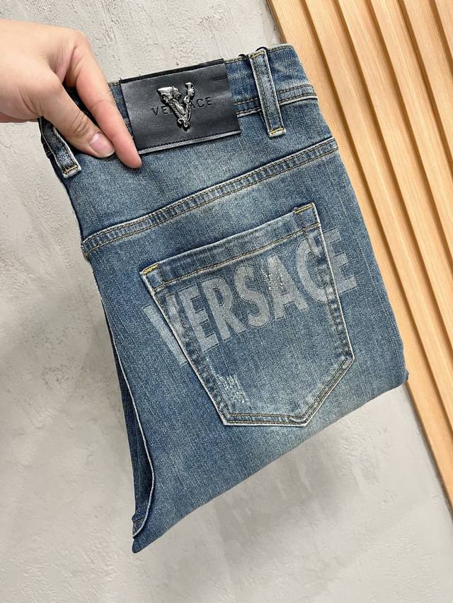 Versace New Models Are On The Market. 2025 New Models Are On The Market. Origina