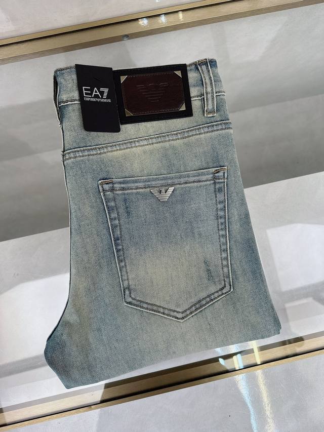 Armani 2025 Early Spring New Models Are Now On The Market. Original Hot-Selling