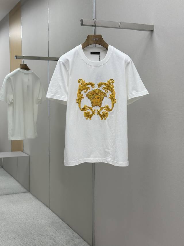 versace 25Ss Spring And Summer New Models Are Launched In The Counter. The La