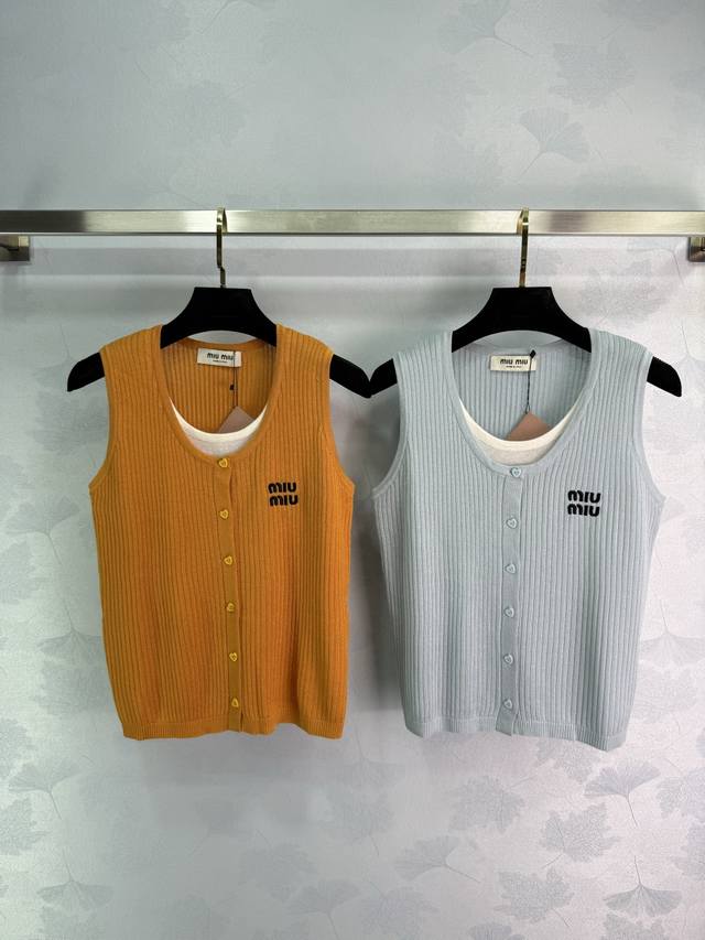 miu* New Knitted Vest Two-Piece Design Suitable For Summer Wear Orange And Bl