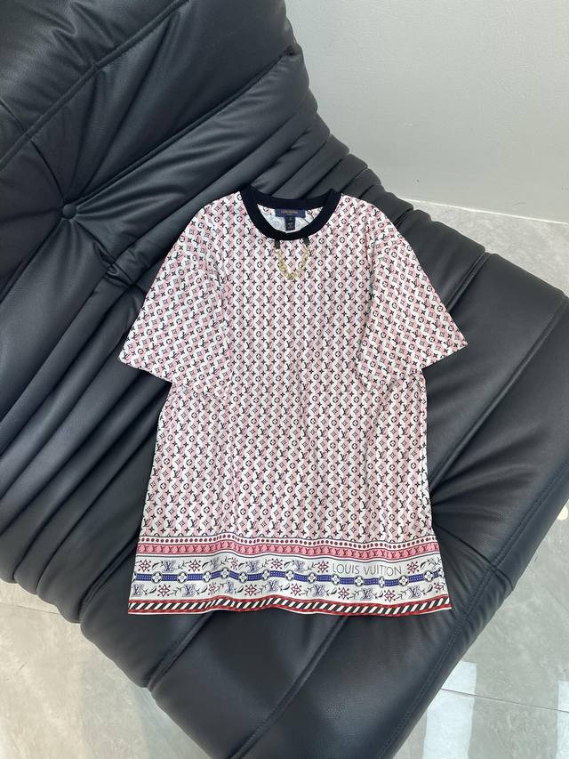 louis Vuitto*25 Spring And Summer New Printed Chain Short-Sleeved T-Shirt Cus