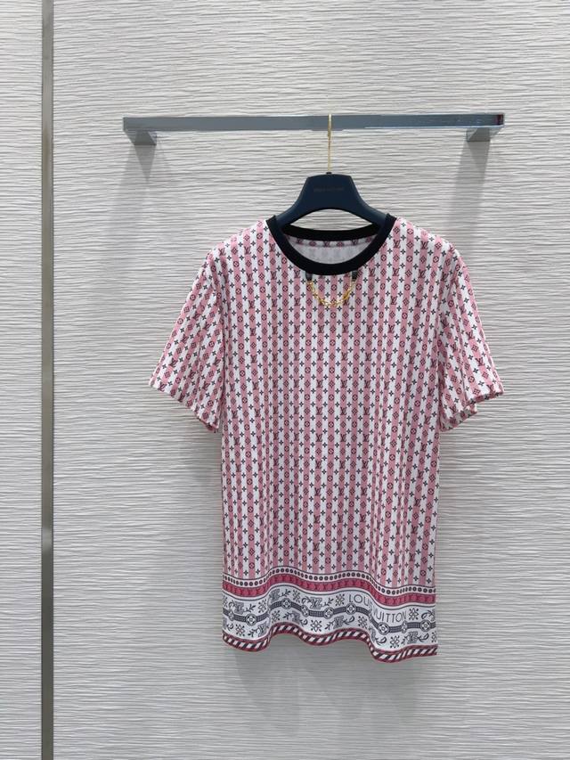 louis Vuitto*2025Ss New T-Shirt With High Density And Great Feel. It Is A Pie