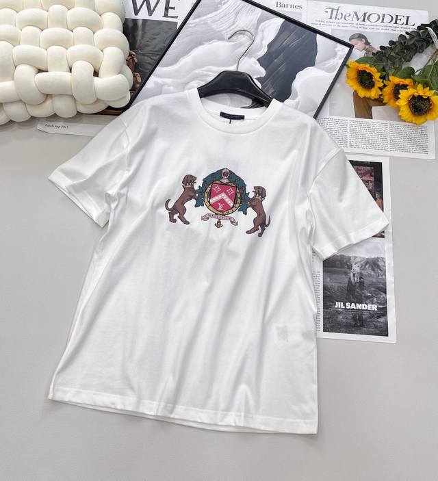 louis Vuitton Pre-Coll Short-Sleeved Pearl T-Shirt With Double Dog Logo This