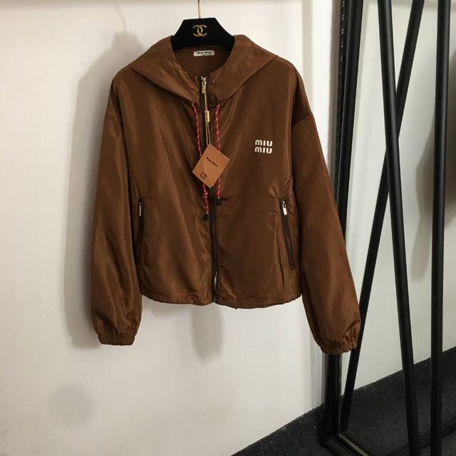 Style No. 20251163 Miumi* New Logo Offset Long Sleeve Hooded Short Windbreaker Z