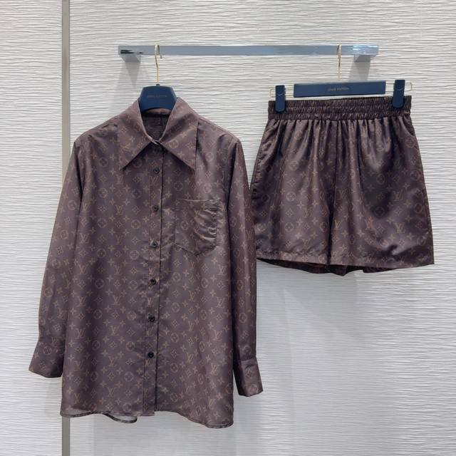 louis Vuitto* 2025Ss New Classic Monograw Suit Is Full Of Fashion And High-En