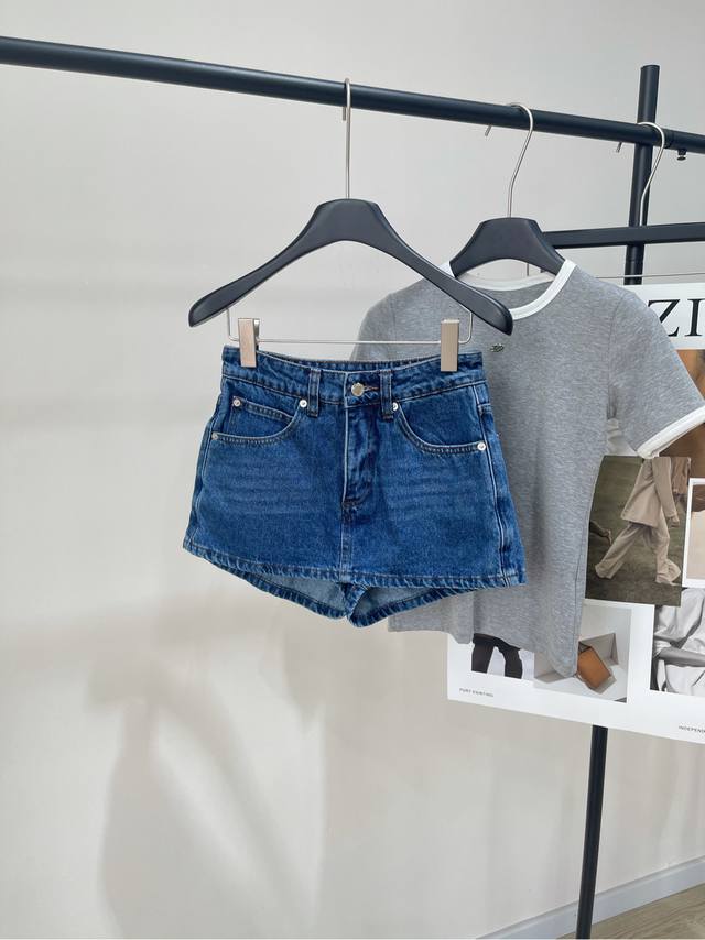 King Dark Blue Leather Label Denim Short Skirt Pants Fabric: Denim Cotton Color:
