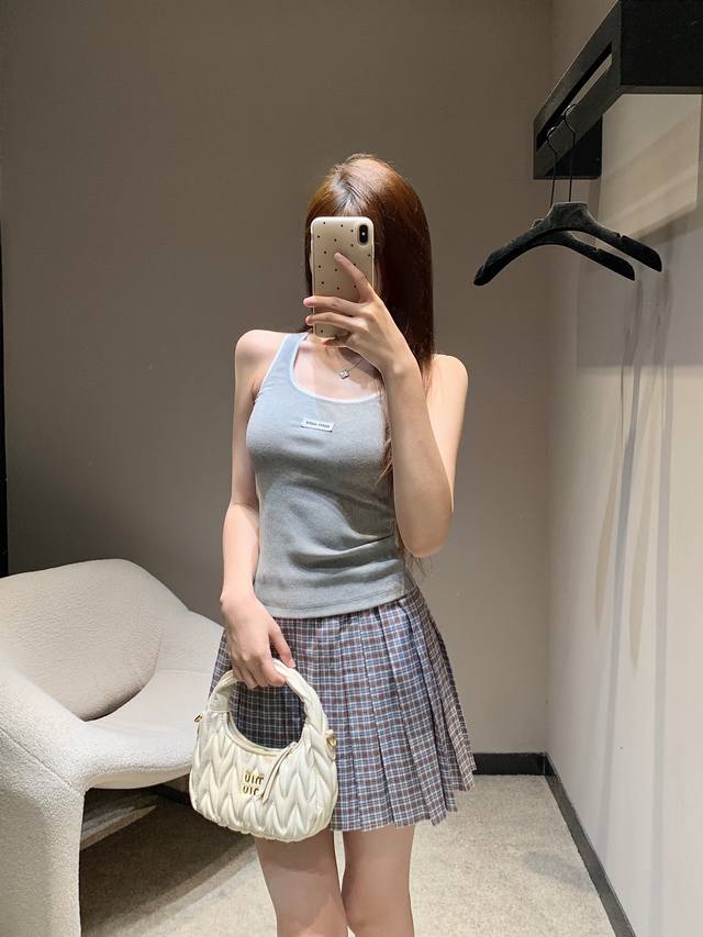 miumi* 25Ss New Spring And Summer Letter Micro-Logo Lace Vest | Exclusive Hig