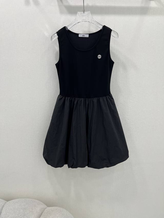 alo* 25 New Bud Dress Knitted Splicing Bud Vest Dress With A Small Logo Decor