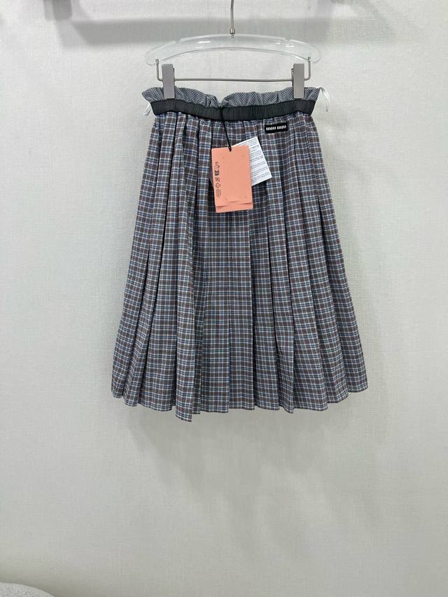 miumi*25 New Style Skirts Are Coming. Miu Style Girl Outfit. Lulu Style Skirt