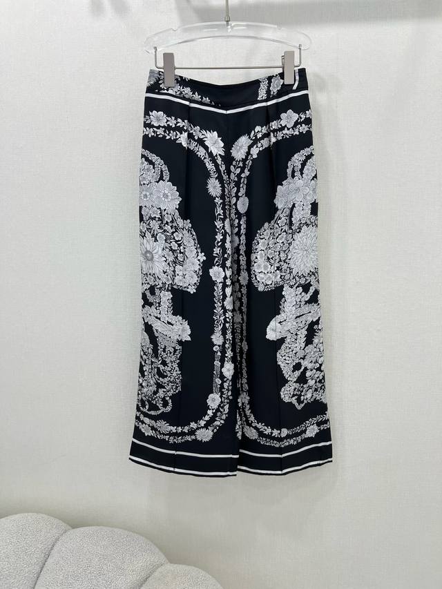 herme* 25 New Style Brides Gala En Fleurs Silk Wide-Leg Straight Pants With P