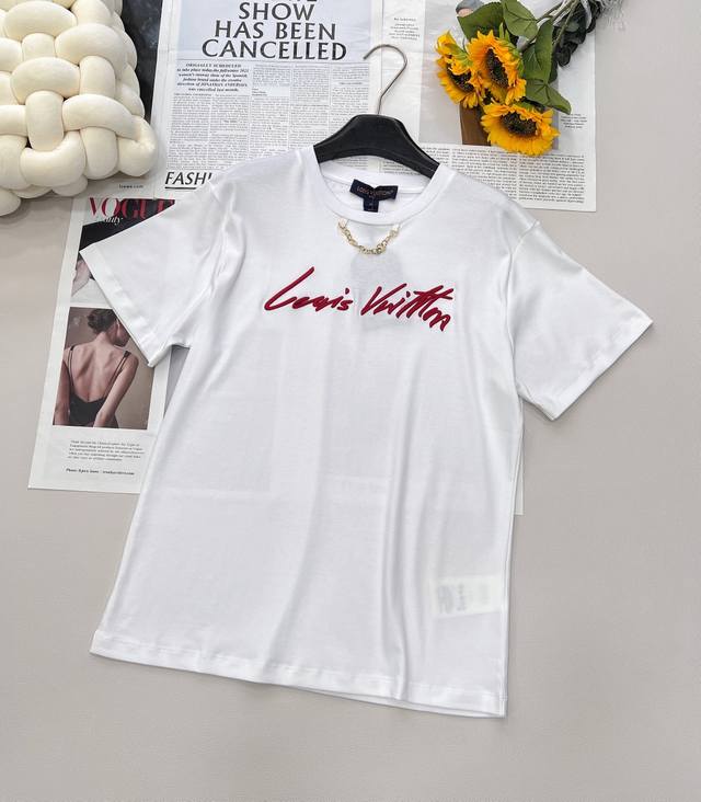 louis Vuitton 2025 New Round Neck Embroidered Letter Chain T-Shirt Perfectly