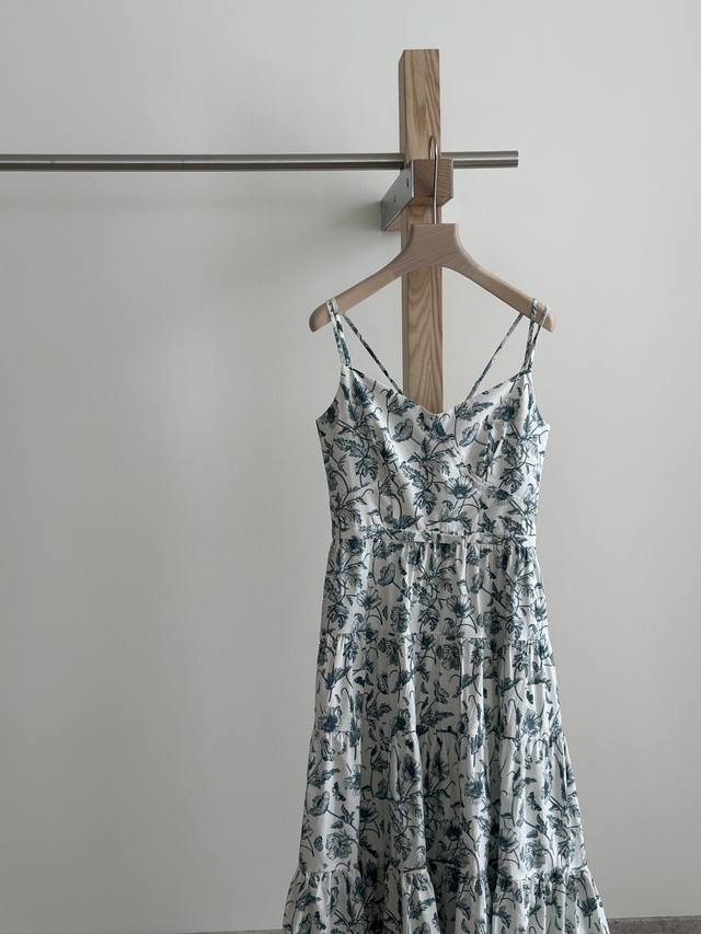 ys New Summer Collection Beautiful Dress~~ The Color Is High-Grade And The Ma