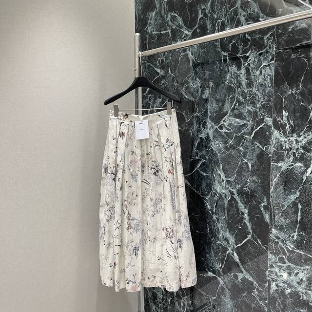 d Home 25 Summer New Printed Pleated Long Skirt Fresh And Elegant Printed Lon