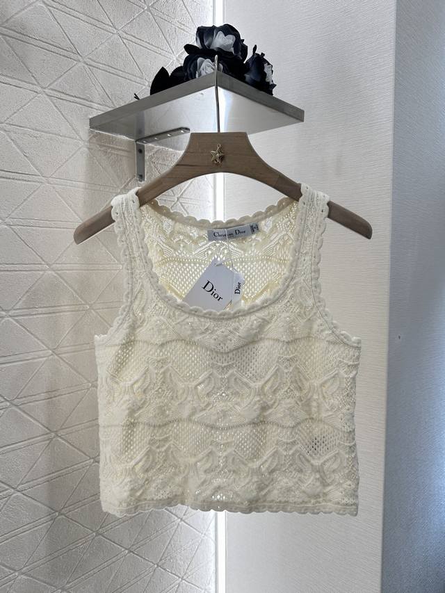 dio*2025 New Arrivals 3D Hand-Crocheted Knitted Vest Customized Yb Cotton Yar