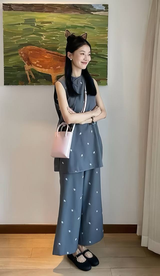 Hot Sale High-Grade Retro Buttoned Three-Dimensional Plum Blossom Embroidery Sli