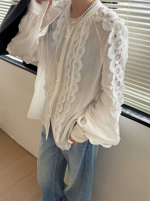 Nanyang Qianjin Retro Design Lace Patchwork Shirt With Vertical Stripes Texture