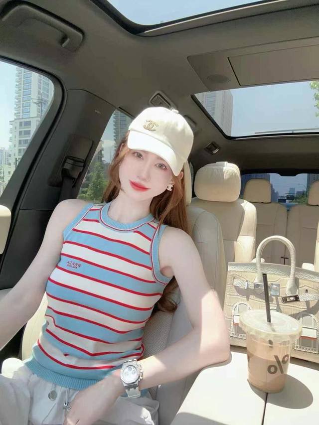 European Station New Fashion All-Match Slim Round Neck Sleeveless Vest One Size
