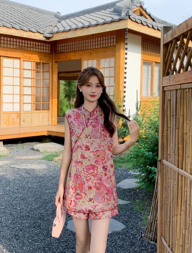 Popular Xiangyunsha Chinese Buttoned Vest + Shorts Two-Piece Set, Which Is Attra