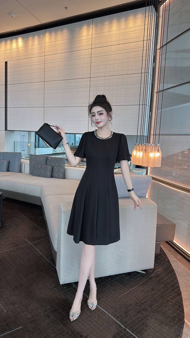 New Model First Release Highly Recommended New Beaded Line Stitching Dress Chiff