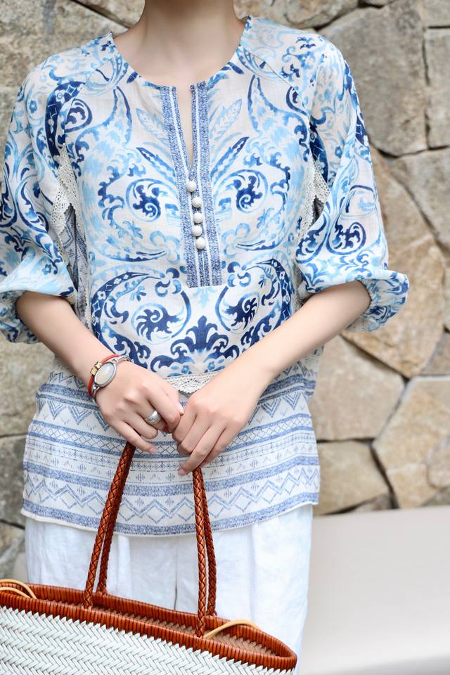 Hot Sale Positioning Print Blue And White Porcelain Top French Retro Fashion Ele