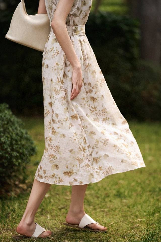 Hot-Selling Item For Replenishment Order. 100% Ramie Printed Dress. Close Your E
