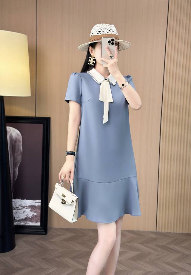 Today's Hot Style Hot Style Recommendation Miumiu New Dress Super Hot Fabric Dre